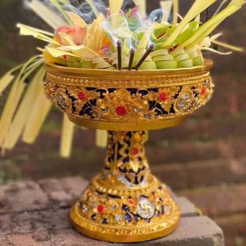 1pca dulang mini/dulang canang,bahan melamin prada elit warna dikirim sesuai stok