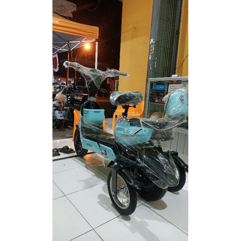 sepeda listrik goda monkey modif roda bantu