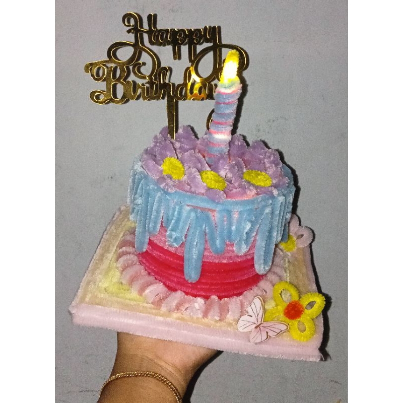 

kue ulang tahun kawat bulu