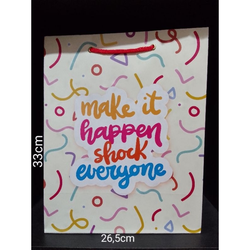 

(1 PCS) PAPERBAG C PASTEL QUOTE ECER (33X26,5X13,5CM)