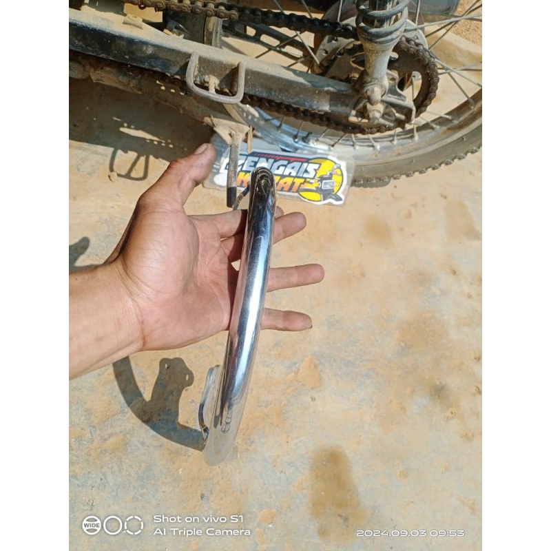 behel belakang scoopy