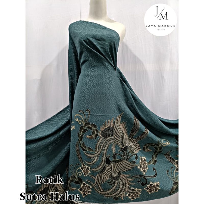 Kain Batik Sutra Premium /  Kain Sutra / Kain Sutra Premium