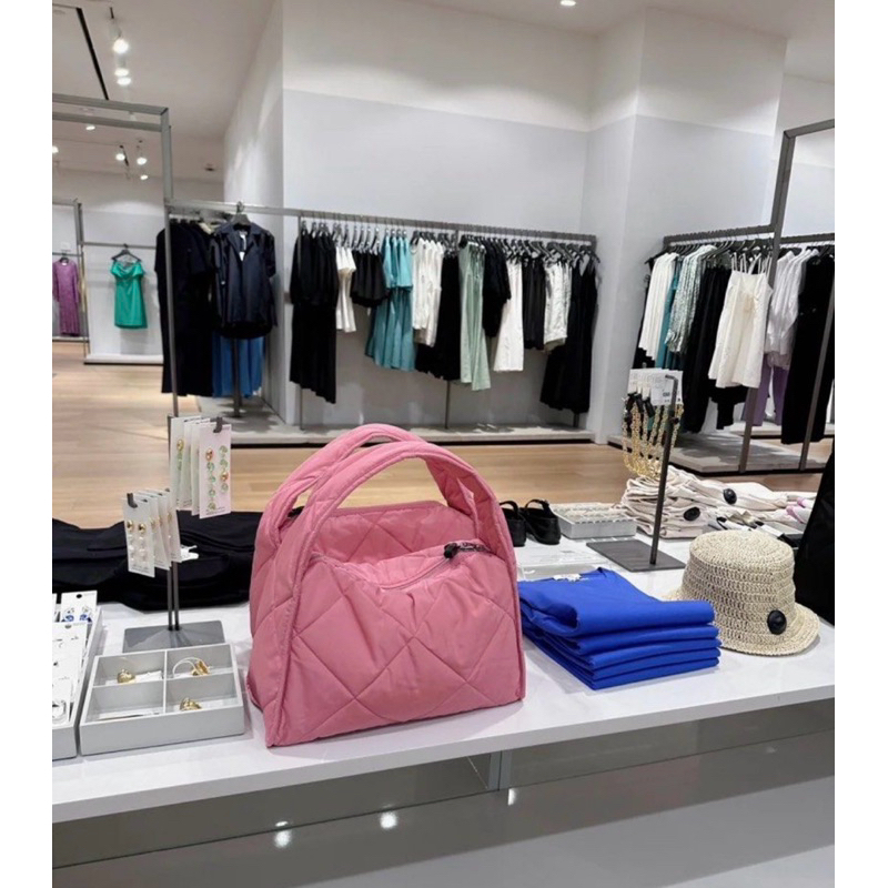 COS DIAMOND QUILTED SHOULDER BAG PINK BARBIE AUTHENTIC (MEDIUM)