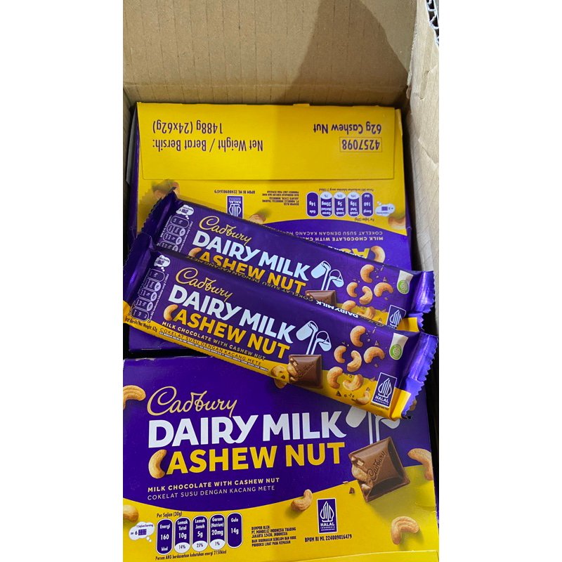 

cadbury cashew 62gr 10pcs