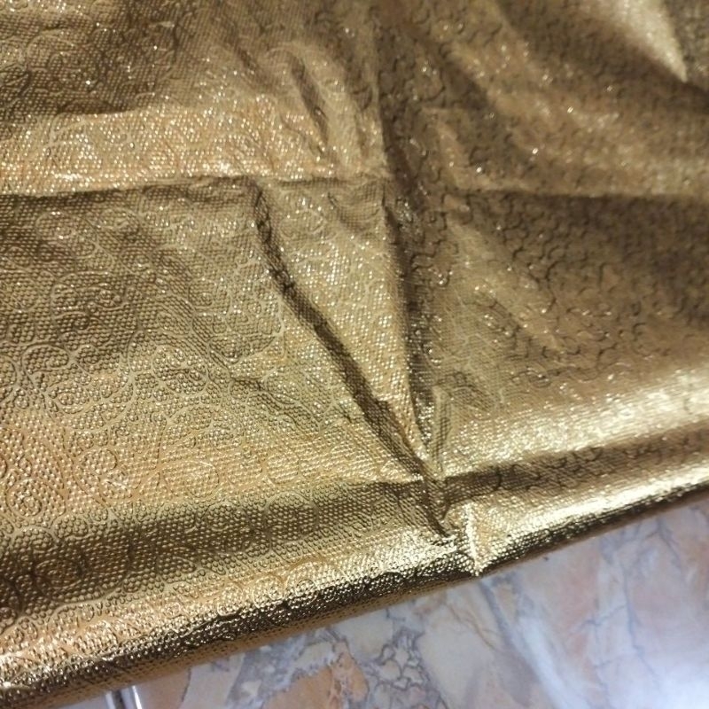 Plasmen gold plasmen emas