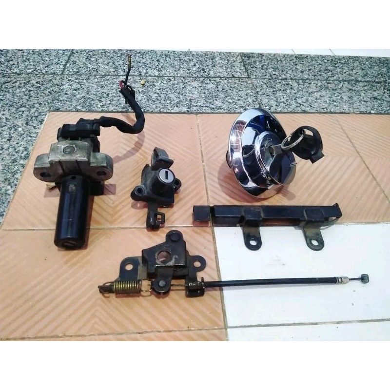 KUNCI KONTAK SET TIGER REVO ORIGINAL FUNGSI