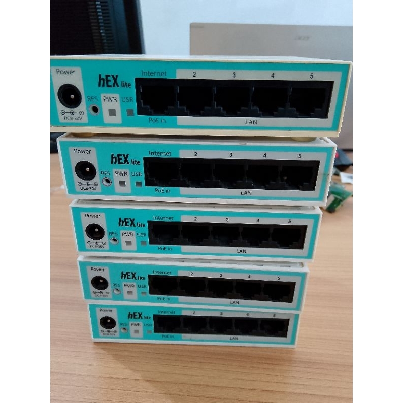 Mikrotik RB750r2