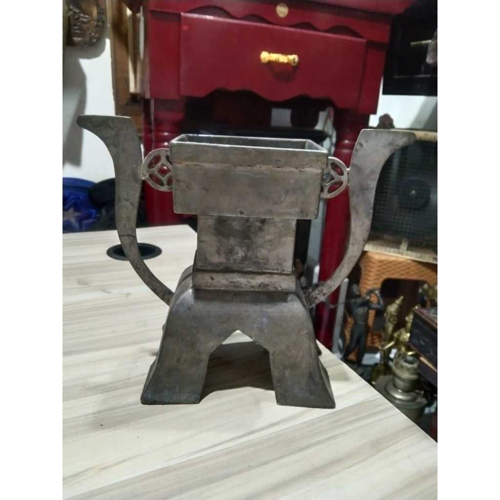 Tempat Dupa Lawas Timah Kuno Jadul Antik