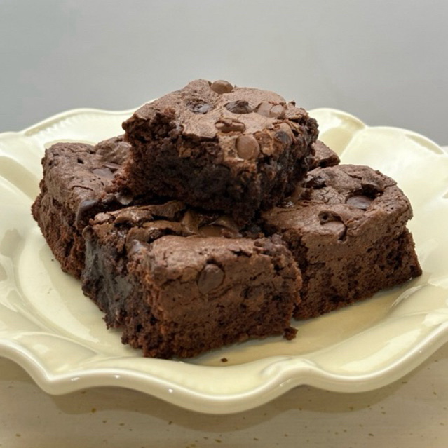 

FUDGY Brownie Bites (contains sourdough) — August at Home