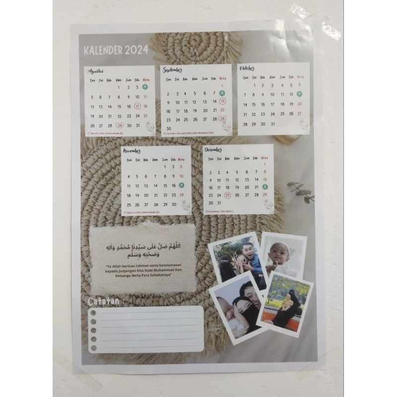 

Kalender 2025 Request Foto dan tanggal istimewa
