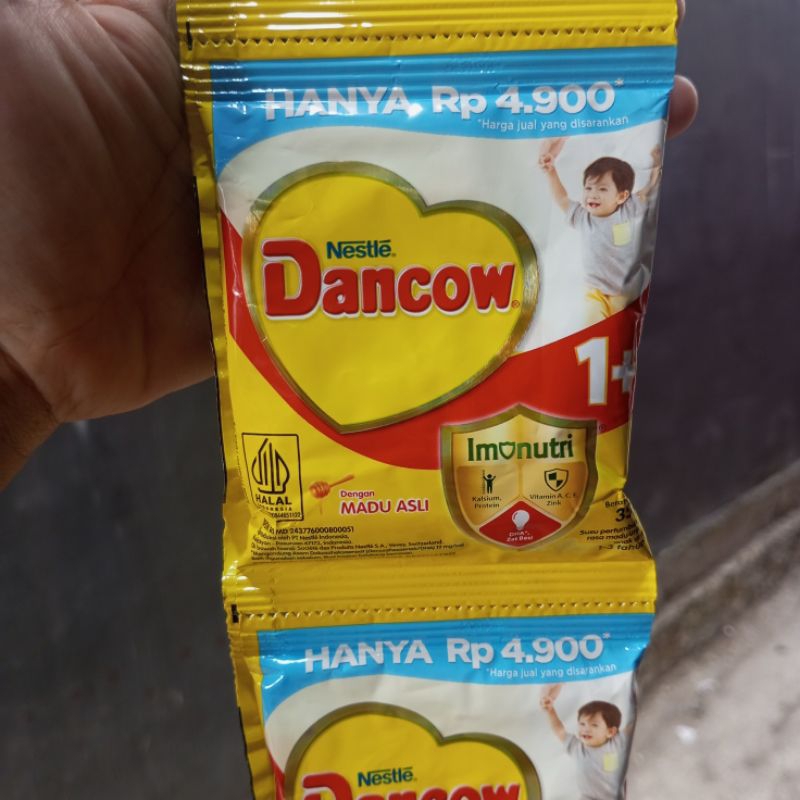

8pcs Dancow 1+ rasa madu