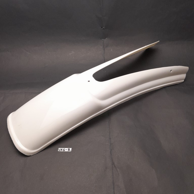 YAMAHA YT 115 YT115 SAMBUNGAN SPAKBOR SLEBOR DEPAN PUTIH