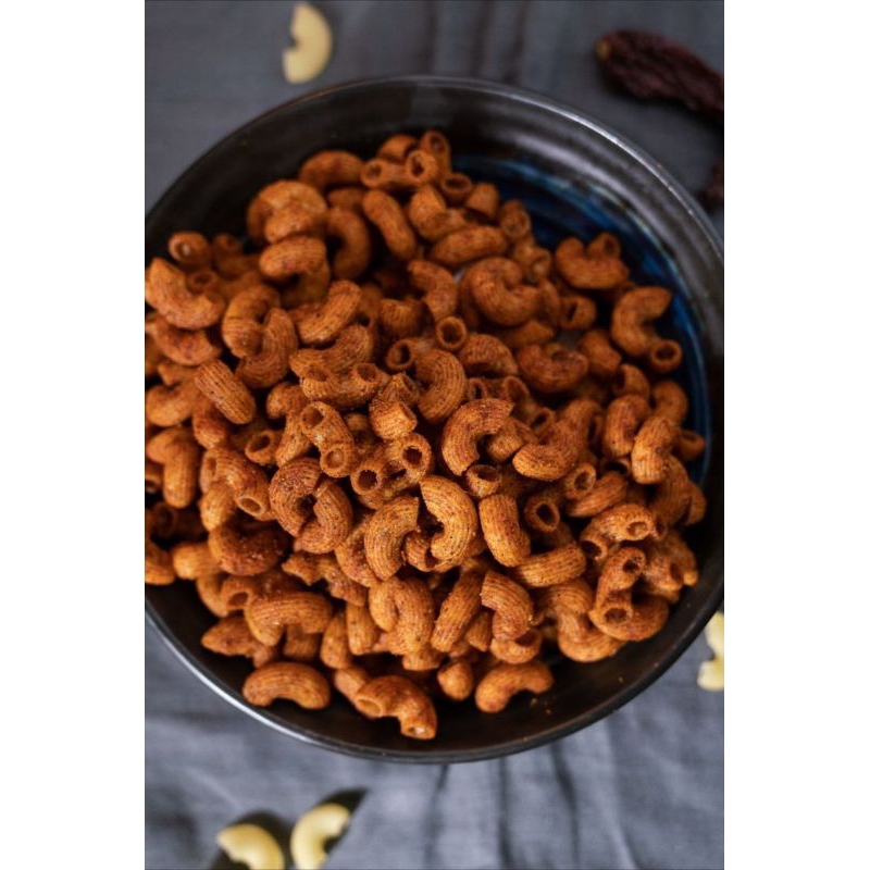 

LAKUMURA SNACK MAKARONI BALADO 500 GRAM