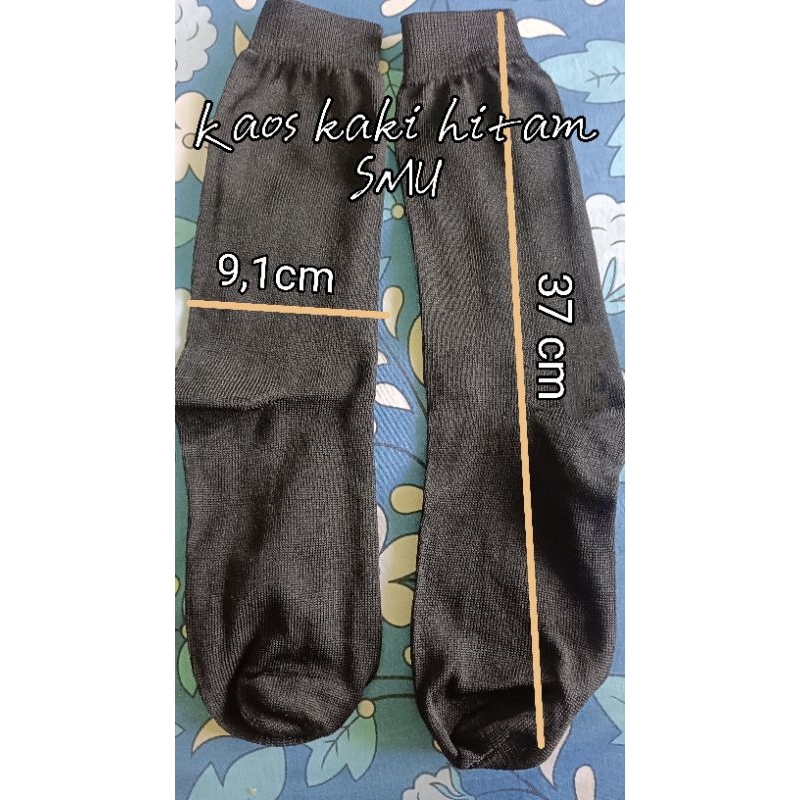 kaos kaki anak SMU hitam polos