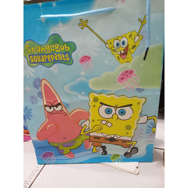 

PAPER BAG / GOODIEBAG PVC PLASTIK ULTAH