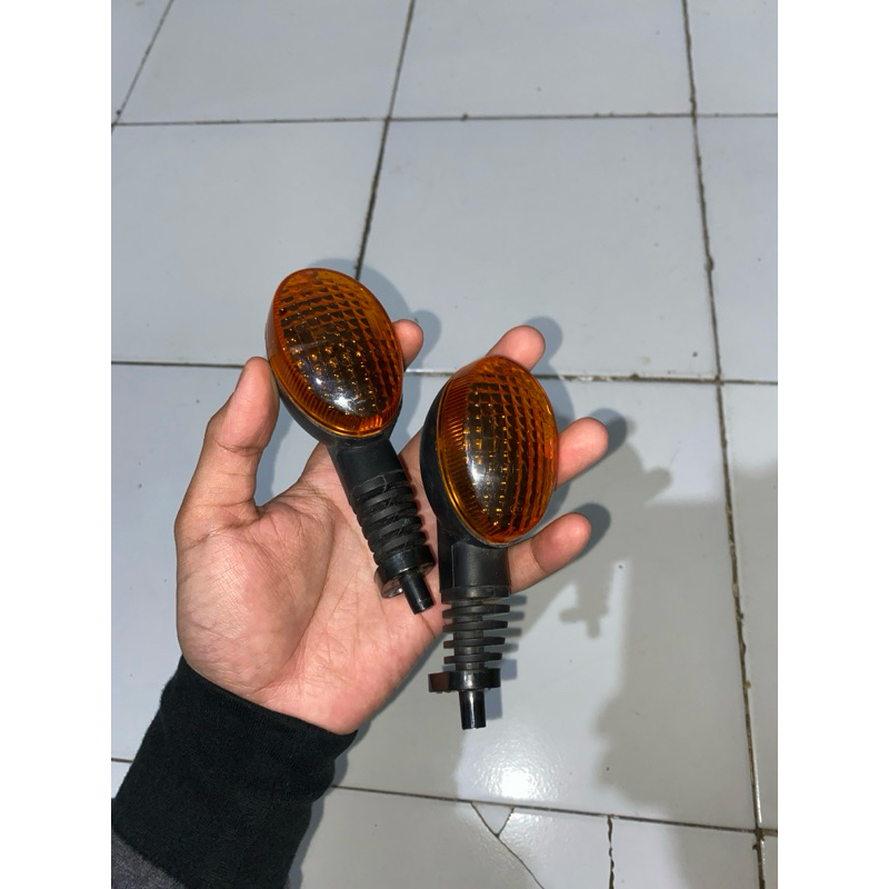 Lampu Sein W175 original sepasang
