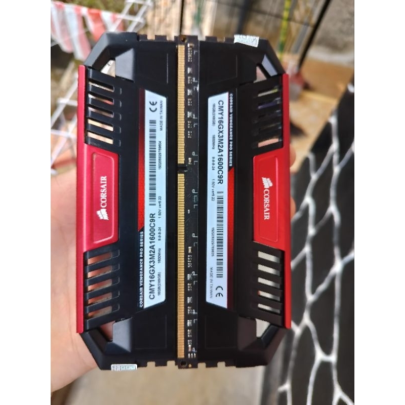 Ram GAMING CORSAIR Pro Series 32GB 16GB ddr3 ✓  1600mhz mantap