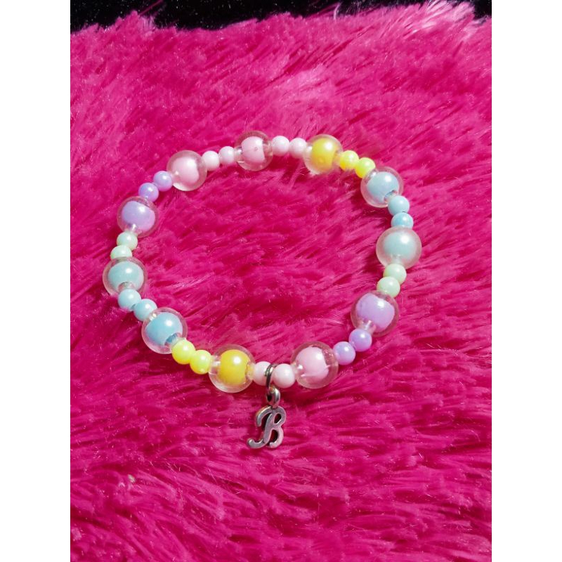 gelang anak huruf bisa request huruf/gelang anak pelangi