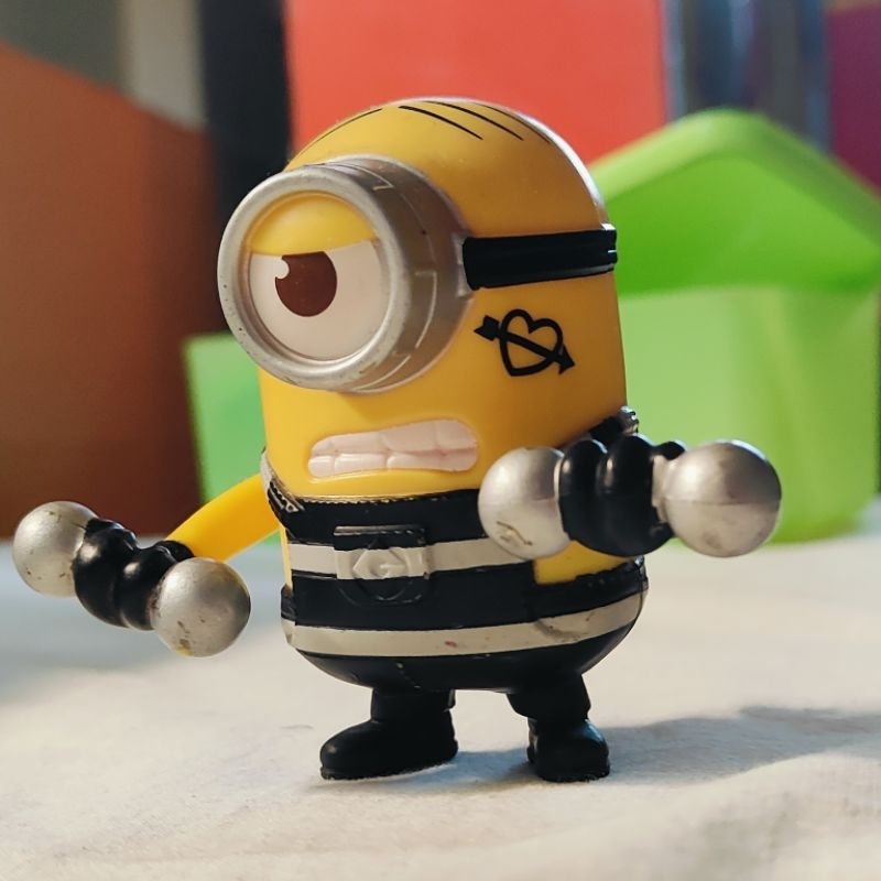 minions mcd dumbell