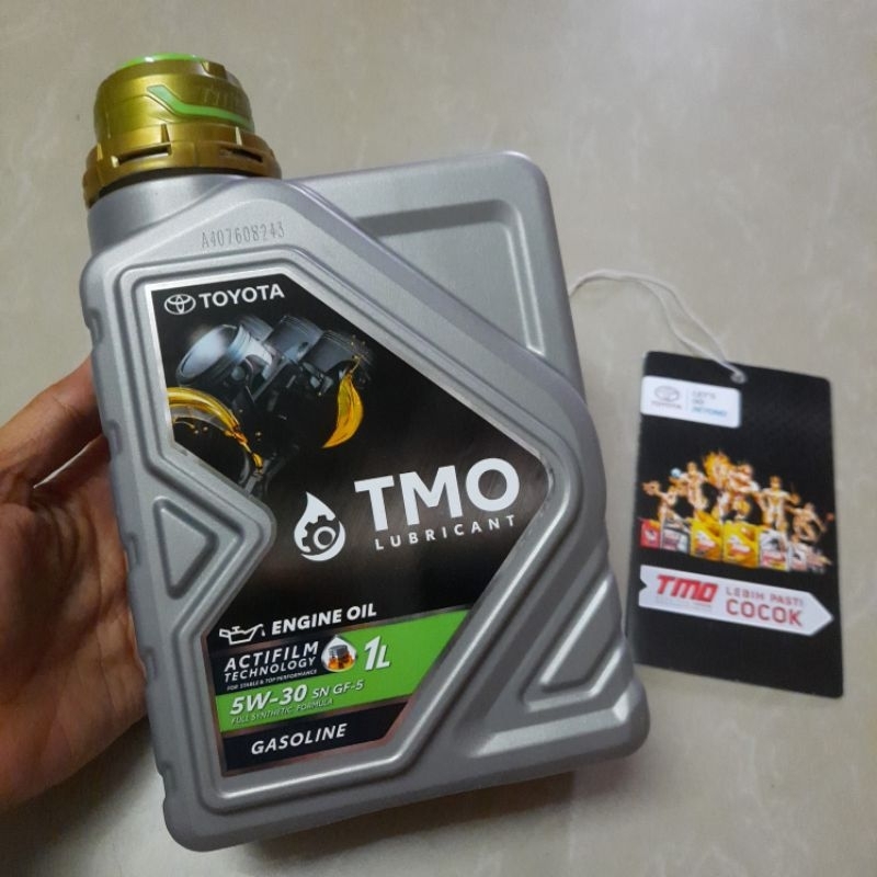 oli mesin oli toyota oli tmo 5w-30 bensin original 100%