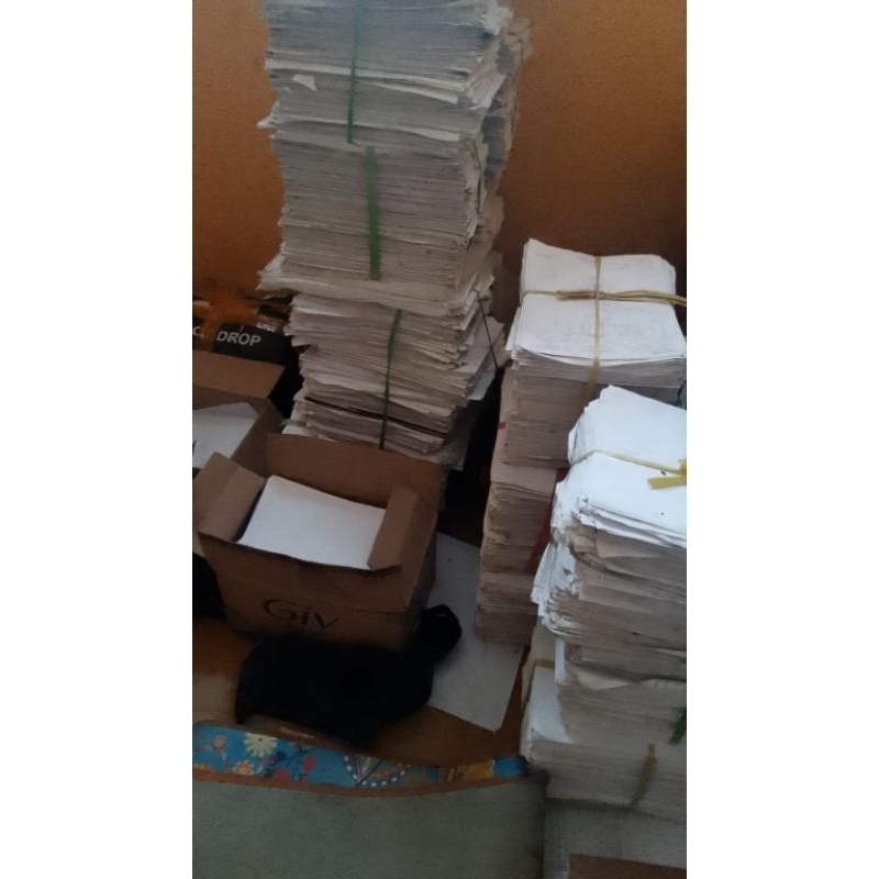 

kertas bekas kiloan hfs A4 kosong sebelah
