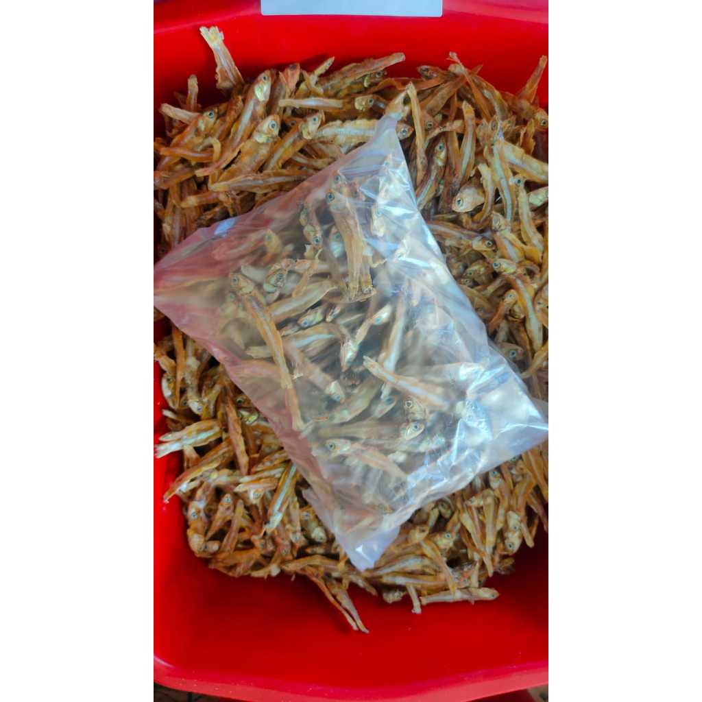 

Ikan Asin Teri, berat 200 dan 500 gram uk lebih kecil dari etalase sebelumnya