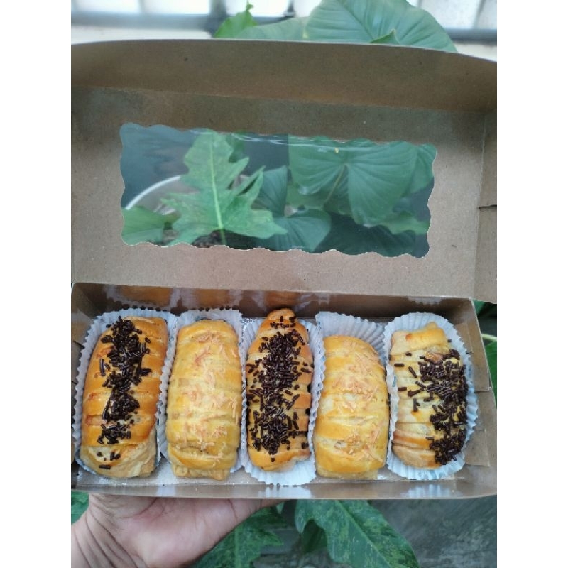 

PIsang Bolen lilit pisang raja legit bolen premium hampers