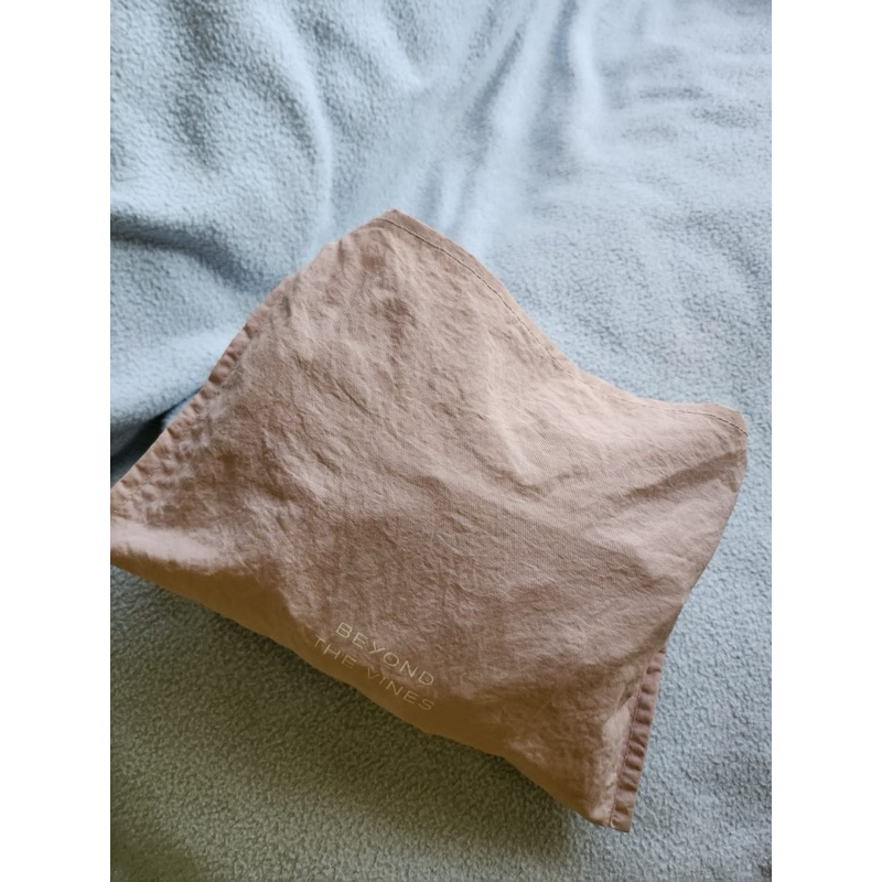 Beyond The Vines Blush Medium