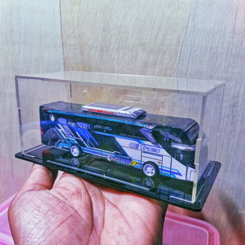 Miniatur Bus Winspector QQ TRANS JET BUS 3 Skala 1/87 Bis Basuri