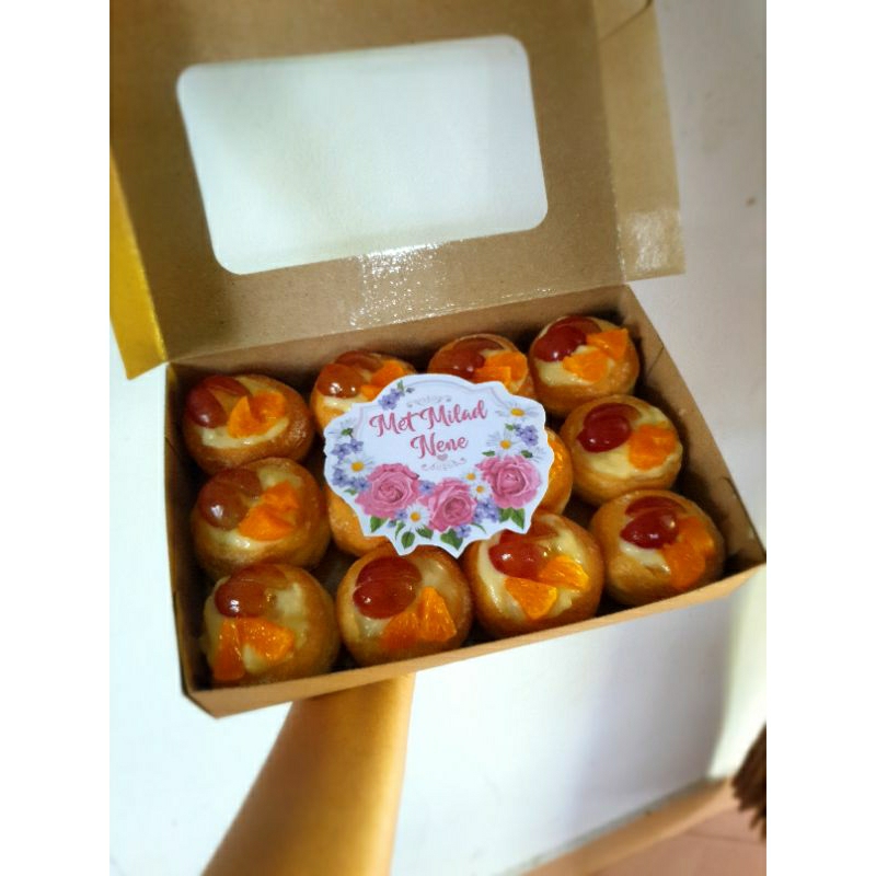 

Donat Buah + Tulisan