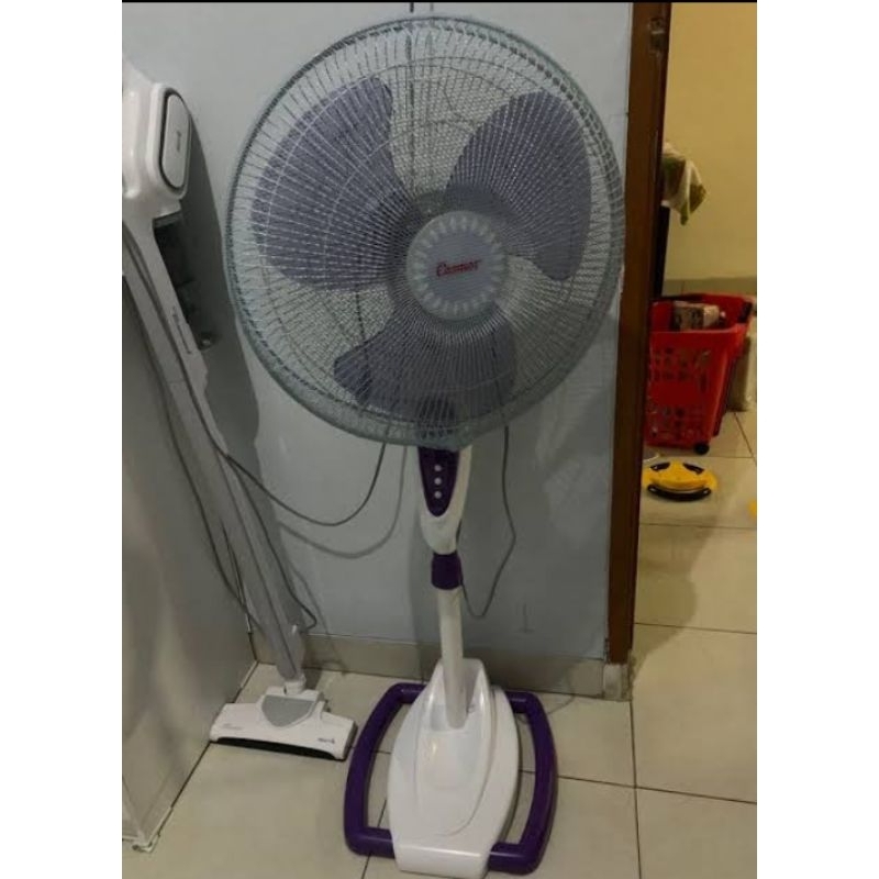 COSMOS 16-SO33 Wadesta Stand Fan Cosmos Kipas Angin Berdiri 3IN1 16 SO33 16SO33