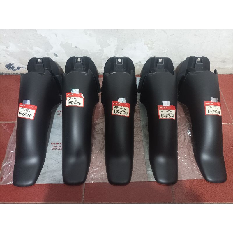 sepakbor spakbor slebor selebor depan bagian B honda kirana