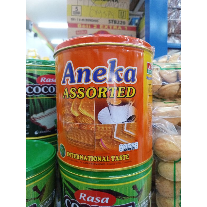 

biskuit kaleng aneka assorted 350gram