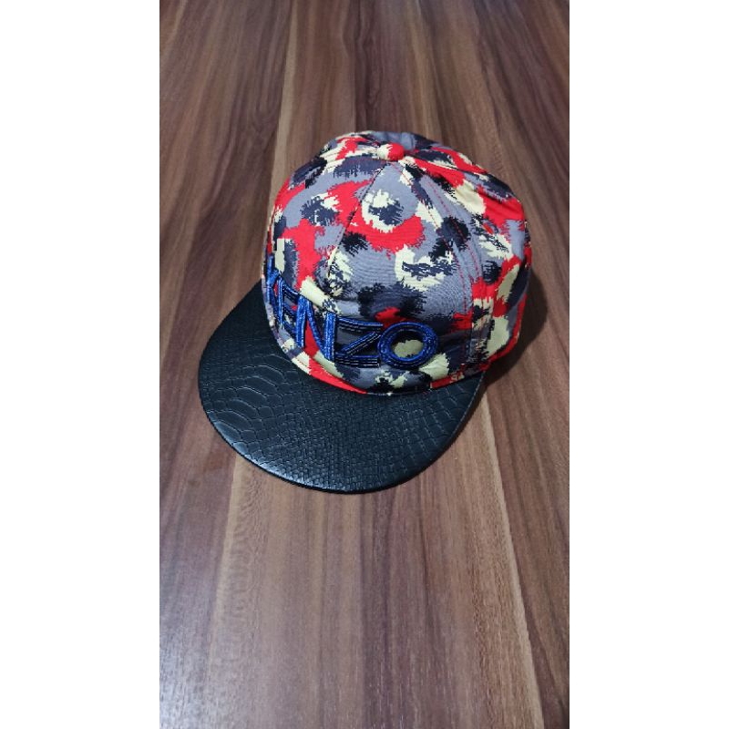 Topi Kenzo second