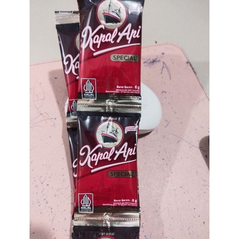 

Kapal api special mini 6 gram 1 renceng