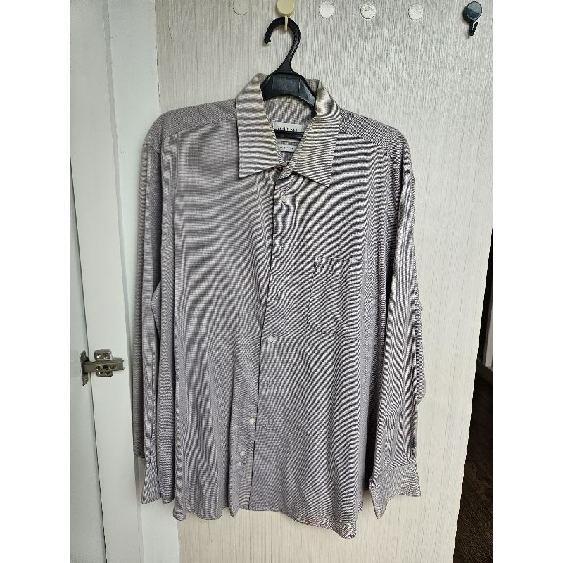 Kemeja Pria Van Heusen - PRELOVED
