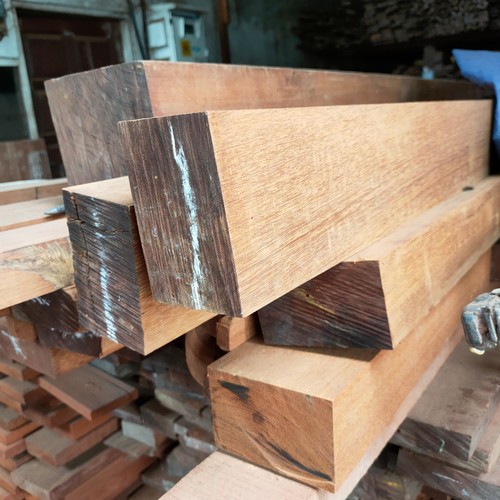 Jual papan dan balok kayu ulin ukuran custom