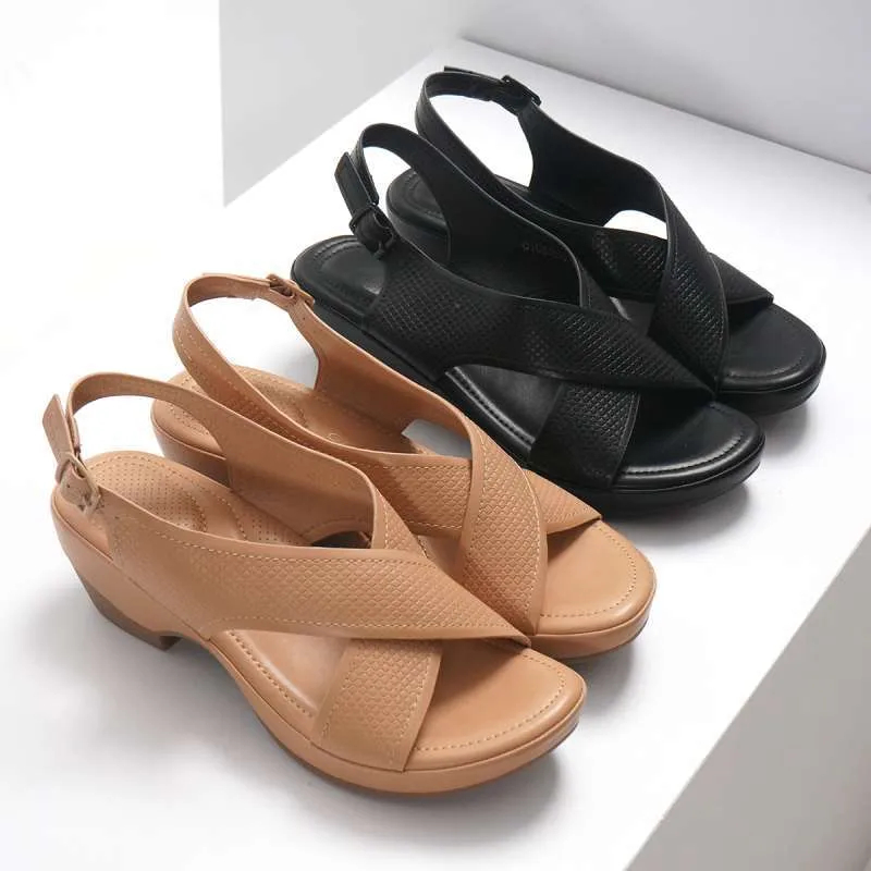 Gabino Sandal Wanita With Strap Casual