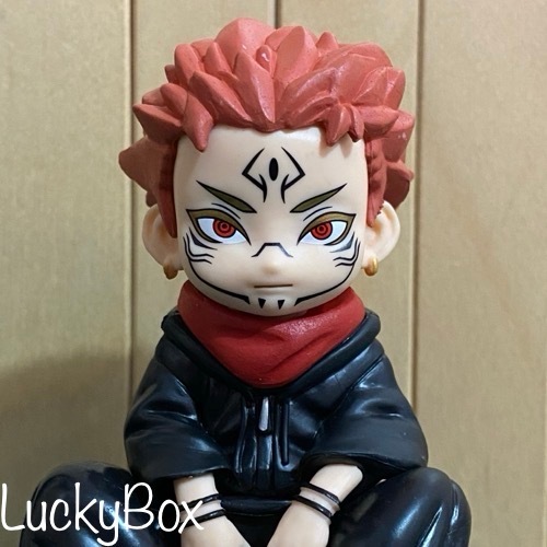 Action figure Jujutsu Kaisen Sukuna nongkrong