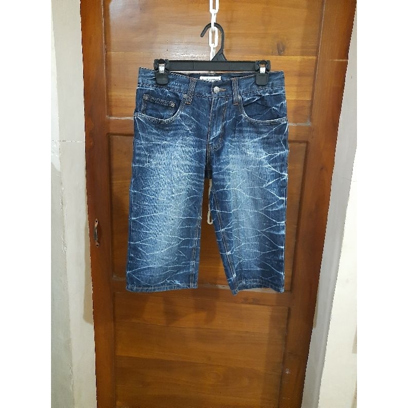 CELANA BARCEDOS EXCHANGE