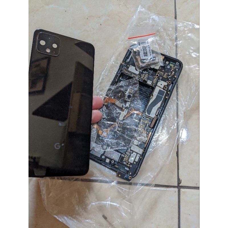 PIXEL 4XL MINUS CPU lcd light saber