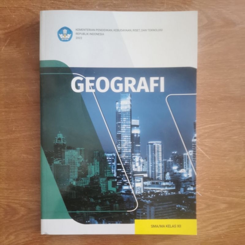 

BUKU GEOGGRAFI KUMER KELAS 12 UNTUK SMA/MA