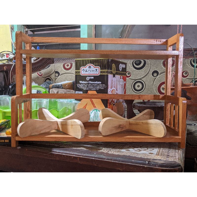 rak bumbu dapur dari kayu mahoni / rak bumbu minimalis / rak bumbu perdapuran