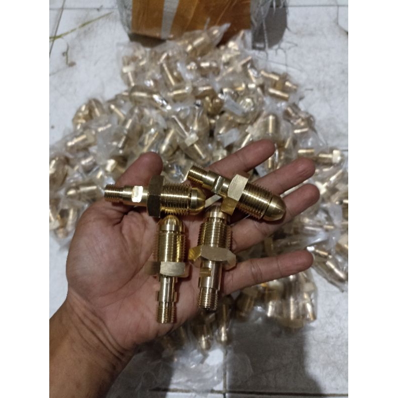 NEPEL OKSIGEN BUNTUT 1/4 BAHAN FULL KUNINGAN NEPEL TABUNG OKSIGEN