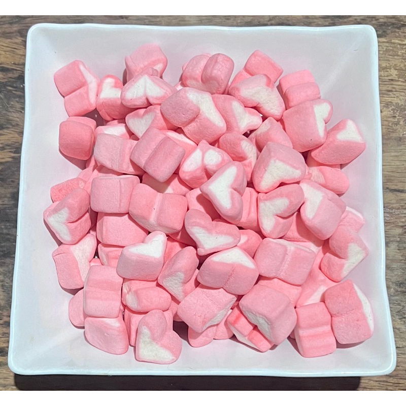 

250GR MARSHMALLOW KILOAN MURAH CHOMPCHOMP | MARSHMALLOW MOTIF KARAKTER LOVE | HEART | HATI | BOX 1000ML