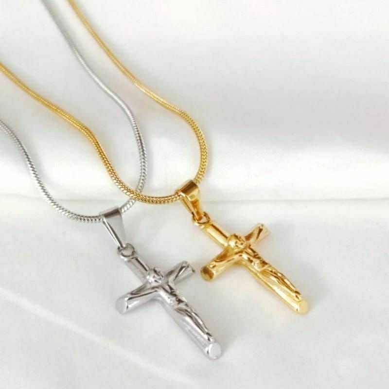 kalung salib kristen rohani