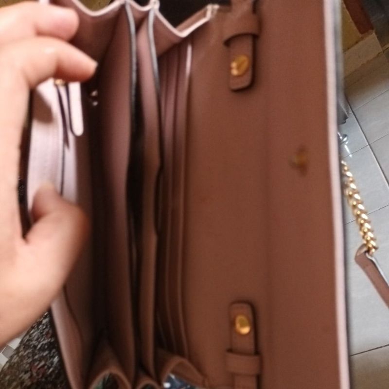 sling bag Mk warna dusty pink.mulus