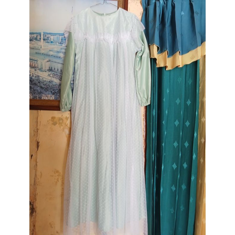 PRELOVED GAMIS PESTA