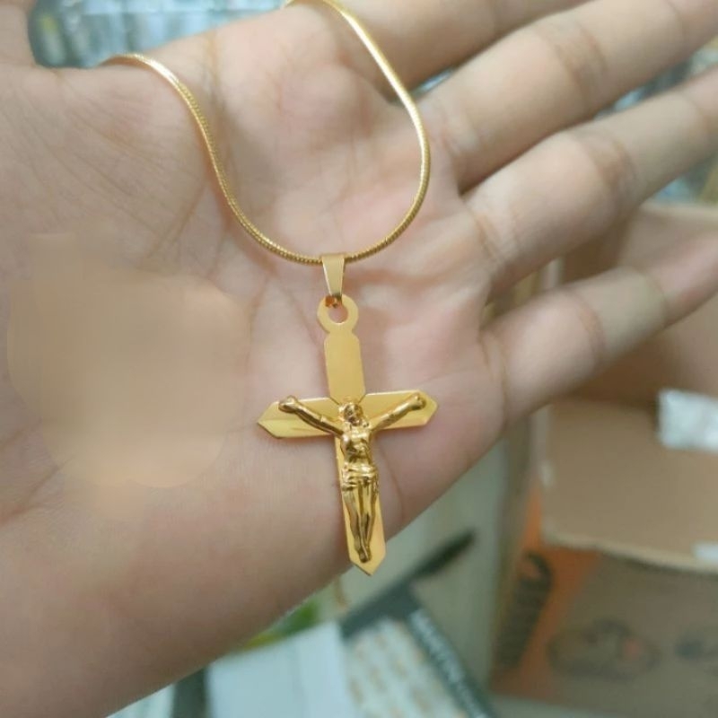kalung titanium salib kecil