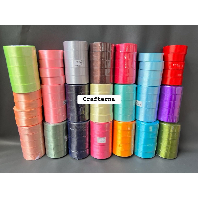 

Pita satin 2,5cm (per roll)